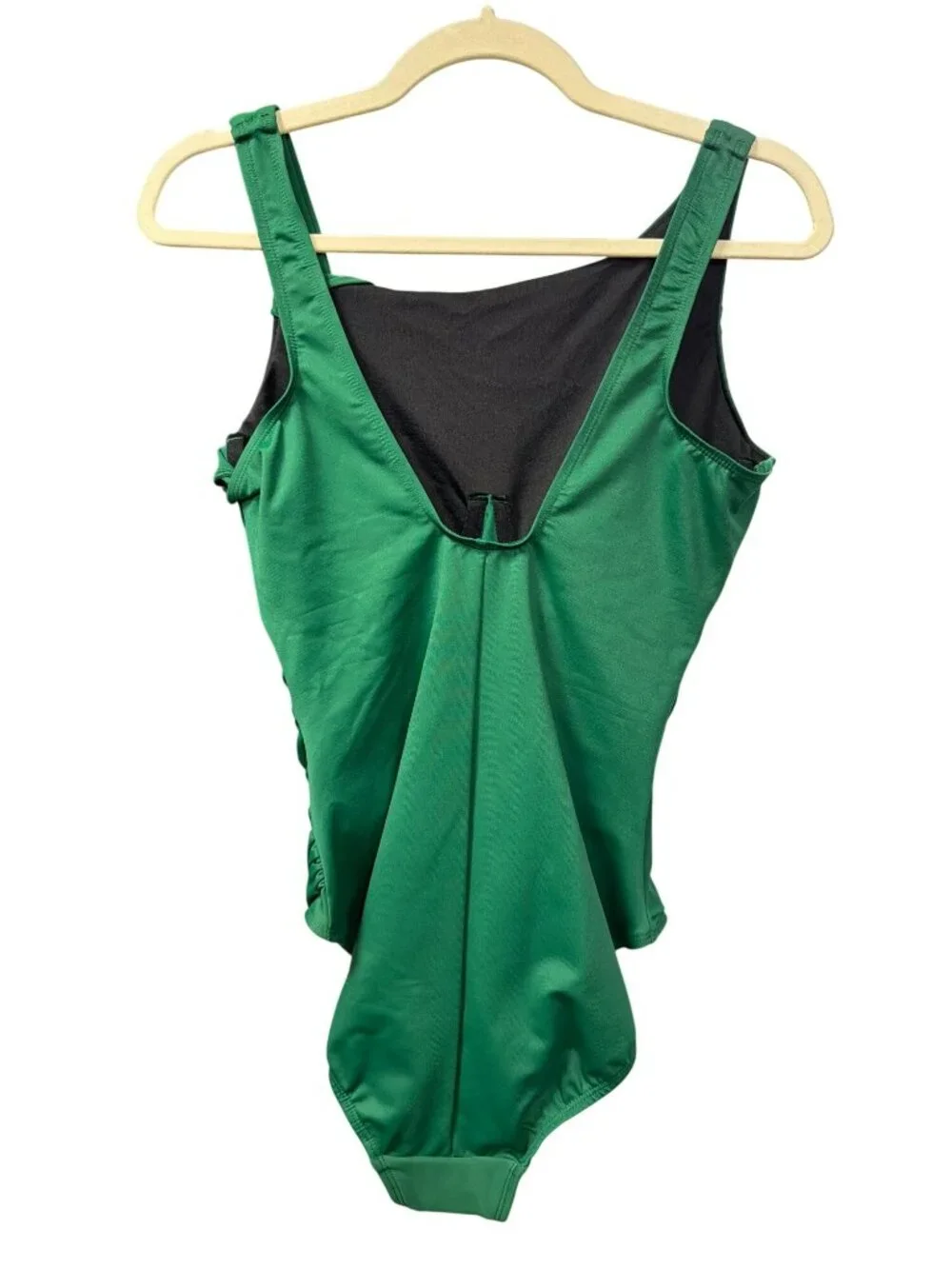 Miraclesuit Look 10 lbs Lighter Green Rock Solid Avra One Piece Swimsuit Sz 14